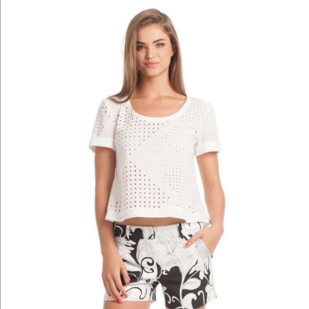 Trina Turk Eyelet top. Like new condition.